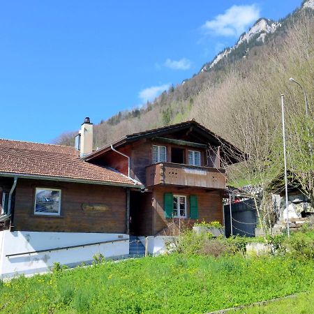 Apartment Chalet Vamika By Interhome Niederried bei Interlaken Exteriör bild