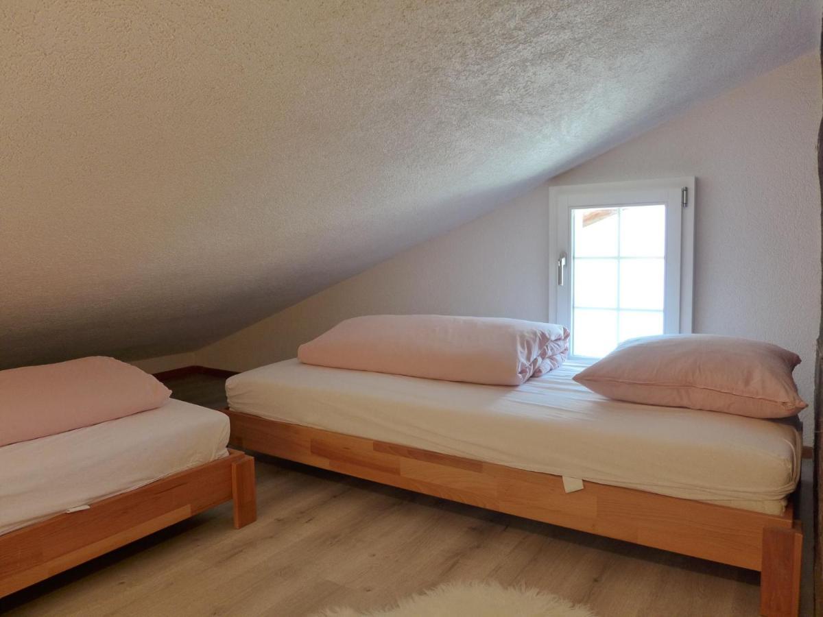 Apartment Chalet Vamika By Interhome Niederried bei Interlaken Exteriör bild